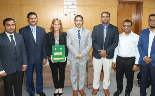 বাংলাদেশে ১০ বছরের লাইসেন্স পেল স্টারলিংক