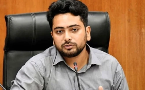 এনসিপি কোনো নির্বাচনি জোটে যাবে না : নাহিদ