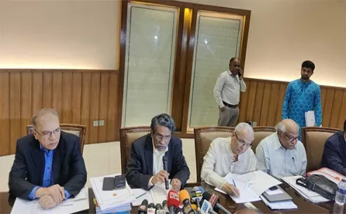 ছয় মাসের মধ্যে জাতীয় সনদ তৈরি করতে চায় ঐকমত্য কমিশন: ড. আলী রীয়াজ