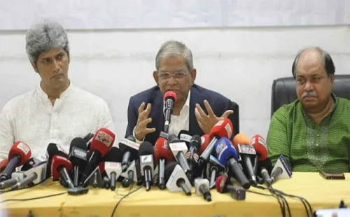 সরকারে থাকি আর না থাকি সংবাদপত্রের স্বাধীনতার পক্ষে থাকবে বিএনপি: মির্জা ফখরুল