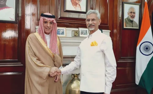 অনির্ধারিত সফরে নয়াদিল্লিতে সৌদির পররাষ্ট্র প্রতিমন্ত্রী