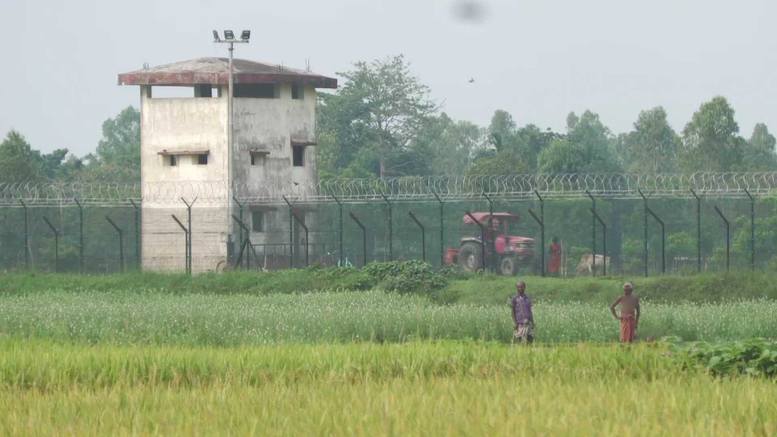 ‘অন্ধকারে নতুন কৌশলে পুশইন বিএসএফের’
