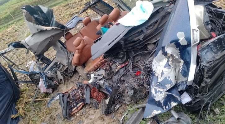 দুর্ঘটনায় প্রাণ গেল ঠাকুরগাঁও হিসাবরক্ষণ অফিসের ৩ কর্মকর্তাসহ ৪ জনের