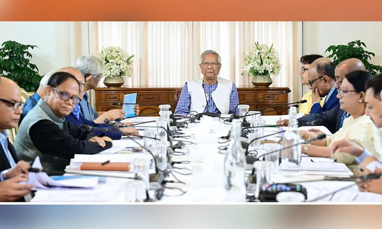 লুটপাটের অর্থ ব্যবস্থাপনার জন্য একটি বিশেষ তহবিল গঠনের নির্দেশ প্রধান উপদেষ্টার