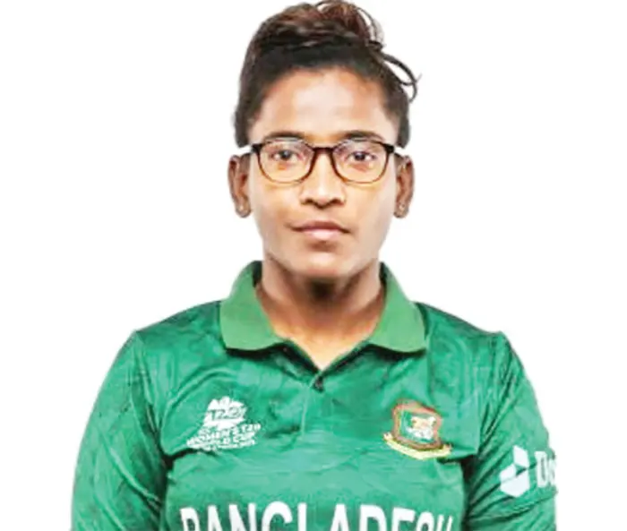 বিচার চাইলেন রুমানা