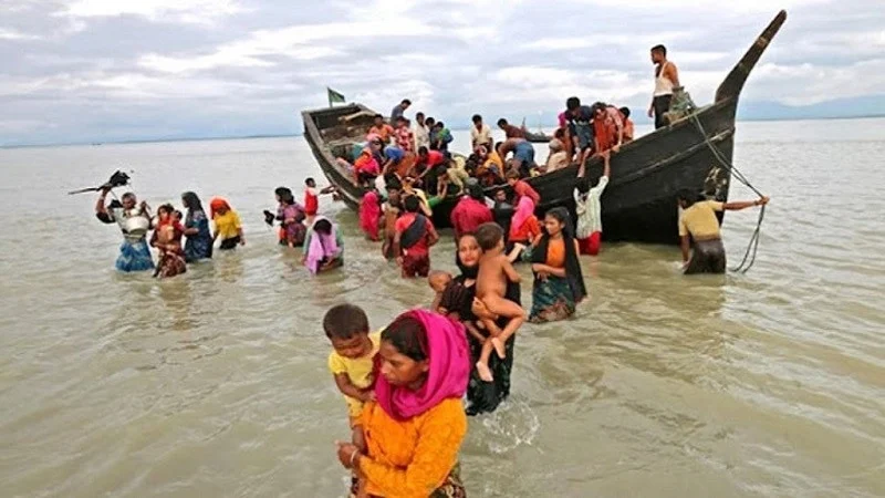 সাগরে নৌকাডুবিতে ৪২৭ রোহিঙ্গার মৃত্যু হয়েছে: ইউএনএইচসিআর