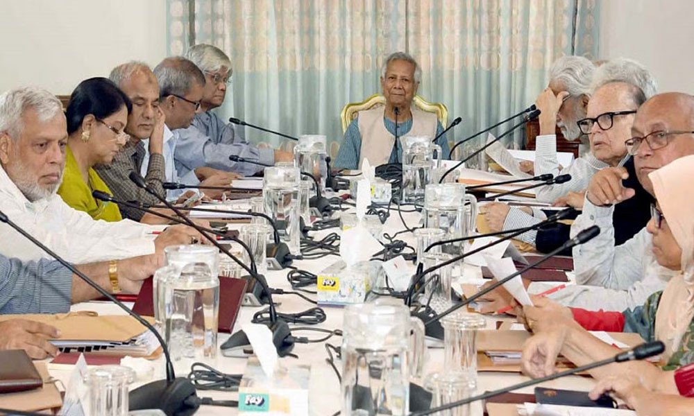 উপদেষ্টা পরিষদের বিবৃতি: দায়িত্ব পালন অসম্ভব করে তুললে জনগণকে সঙ্গে নিয়ে সিদ্ধান্ত