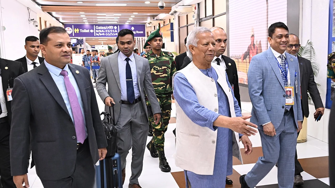প্রধান উপদেষ্টার যুক্তরাজ্য সফরে ৫ সফলতা