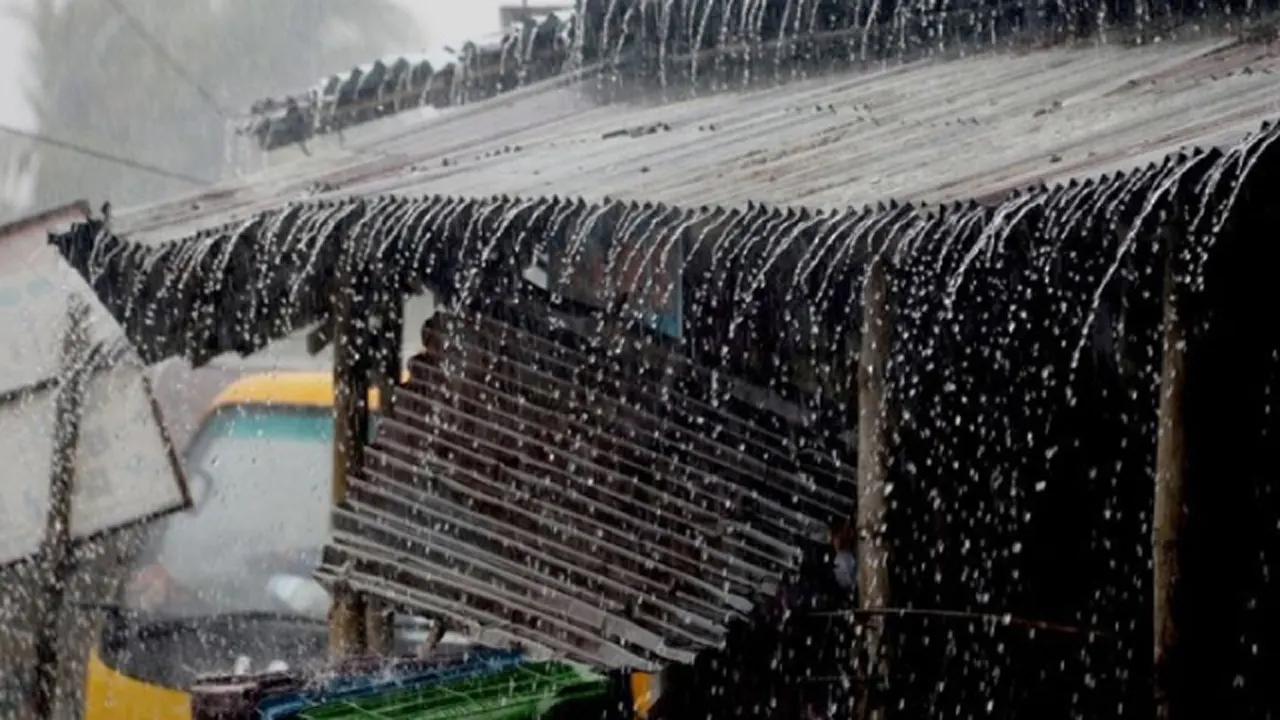 সারা দেশে ভারি বৃষ্টির পূর্বাভাস