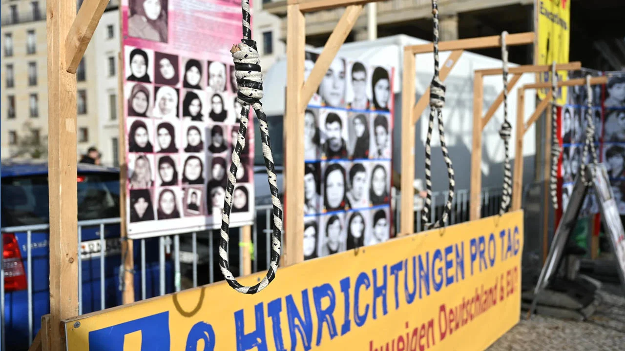 ইসরাইলের ৭০০ ভাড়াটে সেনা গ্রেপ্তার করেছে ইরান