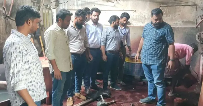 তিতাসের সাঁড়াশি অভিযান; শতাধিক সংযোগ বিচ্ছিন্ন