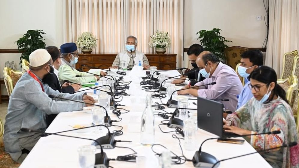 সুষ্ঠু হজ ব্যবস্থাপনার জন্য সংশ্লিষ্টদের প্রধান উপদেষ্টার অভিনন্দন