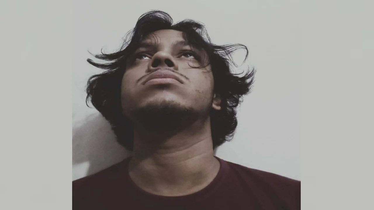 নবীকে নিয়ে কটূক্তির অভিযোগে সাময়িক বহিষ্কার জাবি শিক্ষার্থী