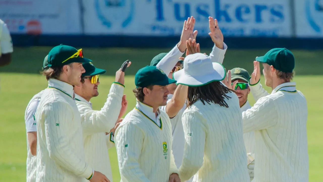 বড় জয়ে শুরু দক্ষিণ আফ্রিকার