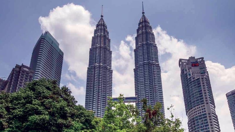 মালয়েশিয়ায় বাংলাদেশি শ্রমিক নিয়ে গড়া আইএসের নেটওয়ার্ক ভেঙে দেয়ার দাবি