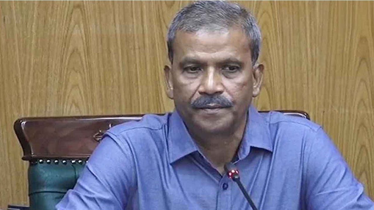 পরিচয় না দিয়ে কাউকে গ্রেপ্তার করা যাবে না: আইন উপদেষ্টা