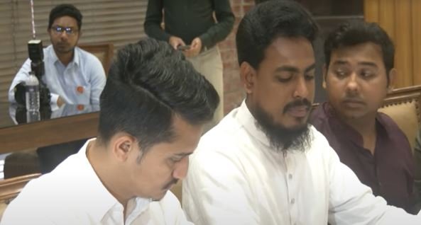 ক্ষমতা হস্তান্তরের প্রক্রিয়া নিয়ে সংকট তৈরি হয়েছে: আখতার