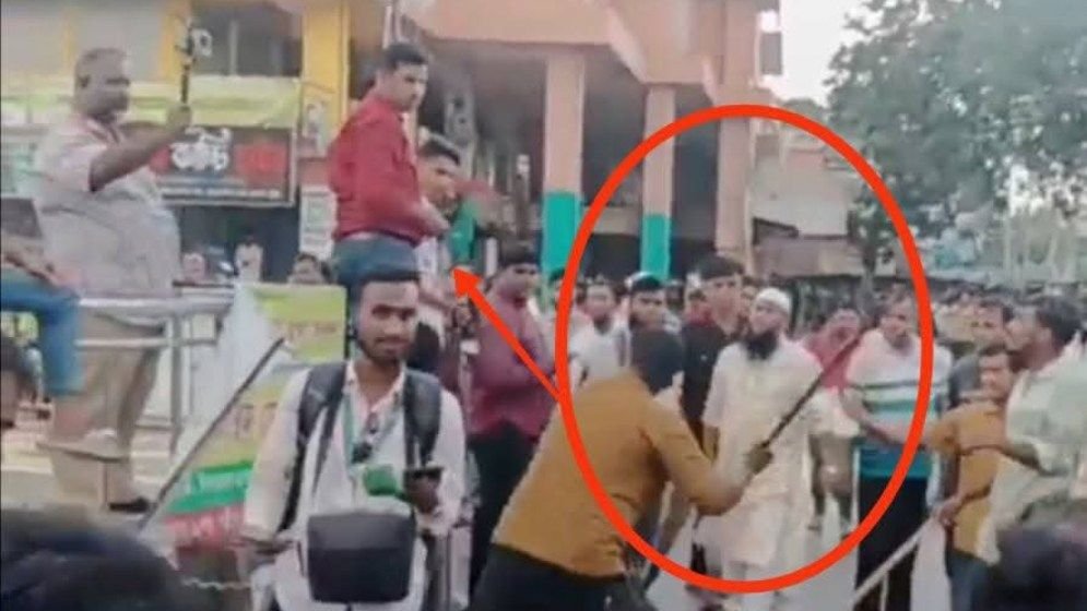 আ.লীগ নেতা শুক্কুর আলীর নেতৃত্বে মুরাদনগরে ৬ সাংবাদিকের ওপর হামলা